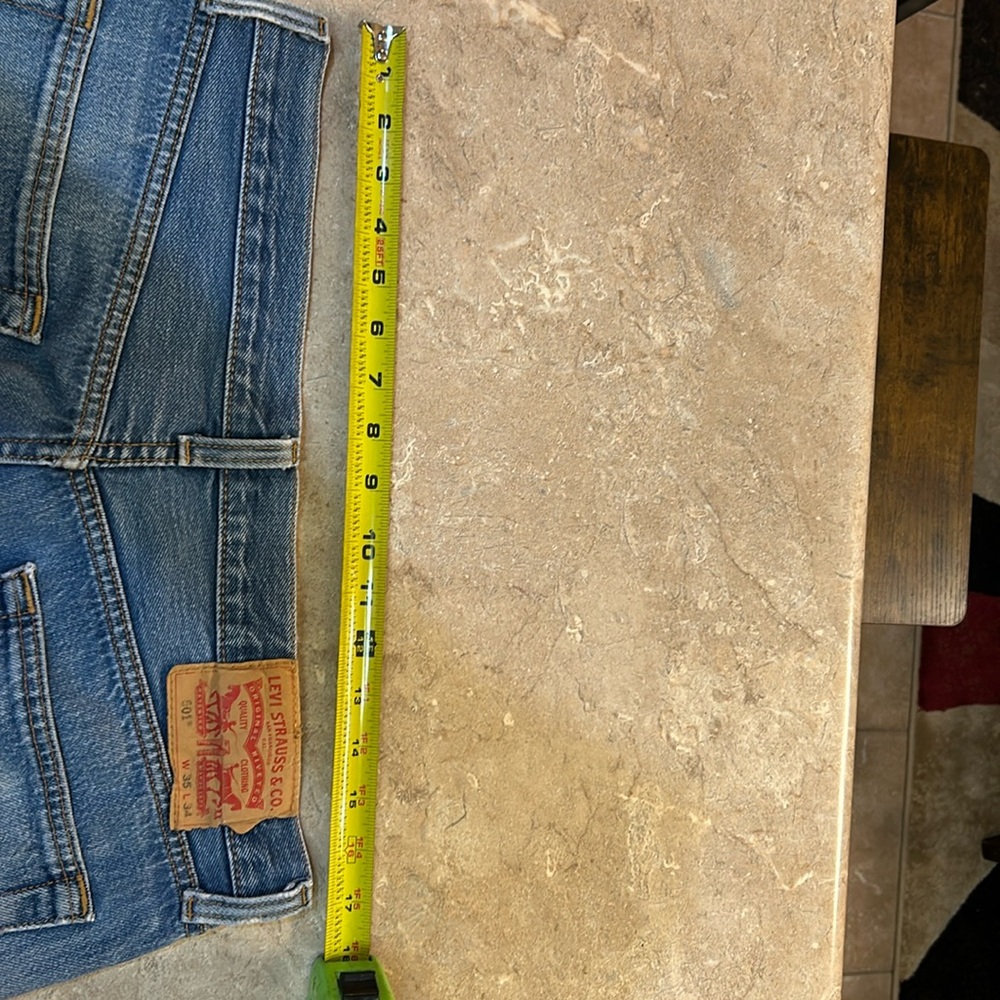 Levi 501s 35×34